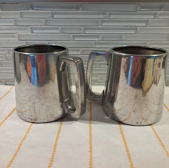 2 Vtg Woodbury Pewter Mugs - Picture 8 of 9